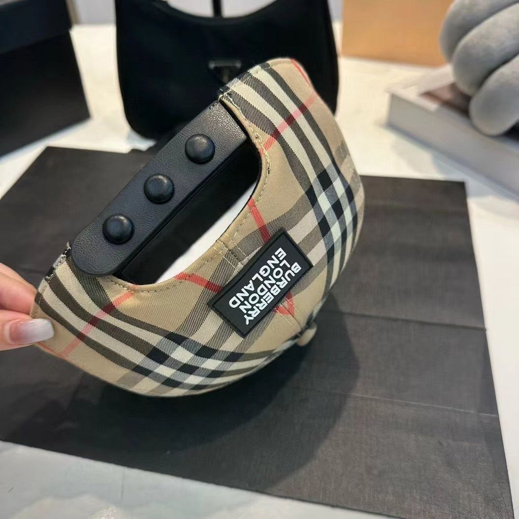 Burberry hat