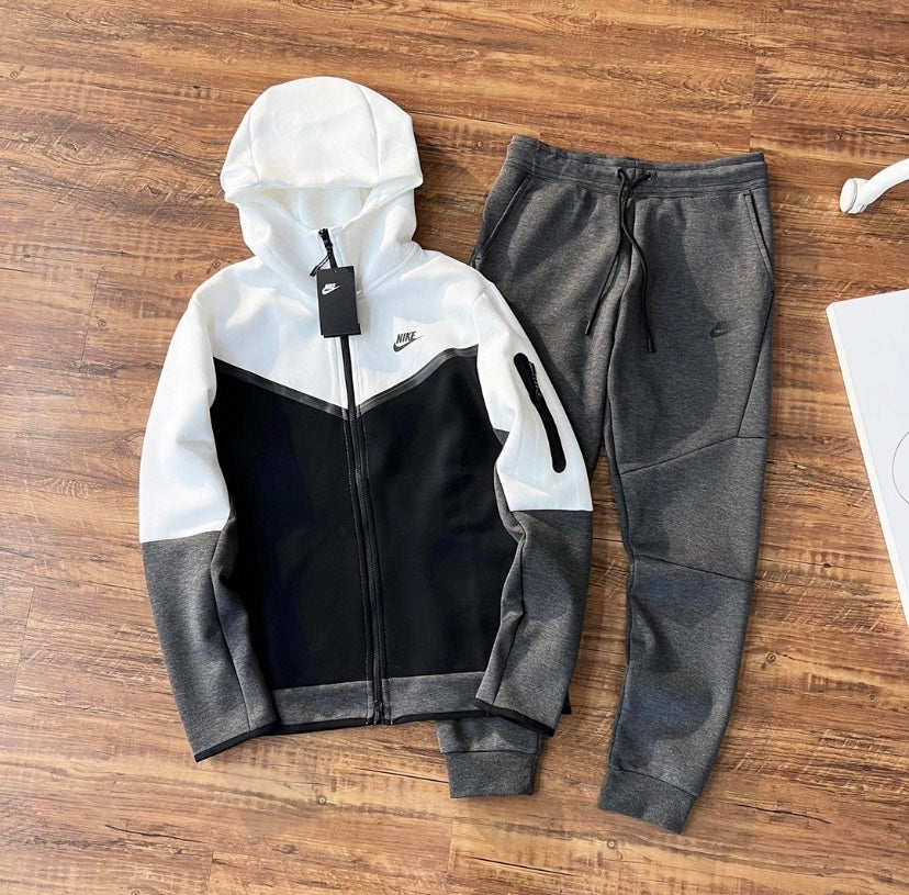 Nike tech fleece tracksuit